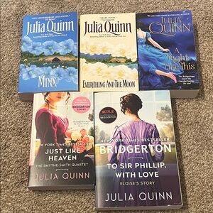 Julia Quinn Paperback Romance Bundle — Floral & Regency Covers